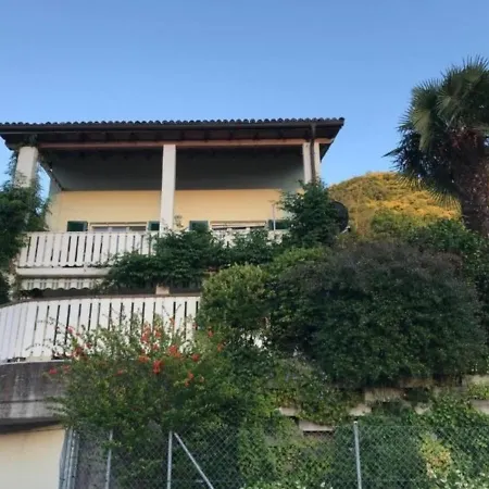 Ferienhaus, Ideal Fur Zwei Paarefamilien Holiday home Piazzogna