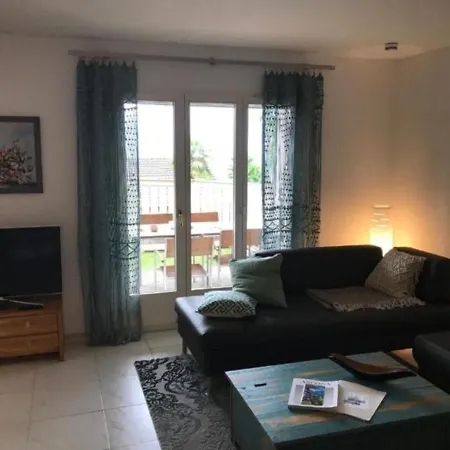 Ferienhaus, Ideal Fur Zwei Paarefamilien * Piazzogna