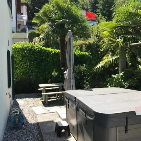 Ferienhaus, Ideal Fur Zwei Paarefamilien Holiday home Piazzogna